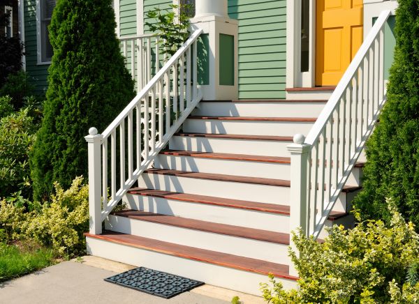 Cost of Front Steps Construction in Greensboro